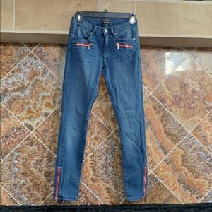 Women's Vintage Bebe Stretch Skinny Jeans with Red Zipper Accents Size 26